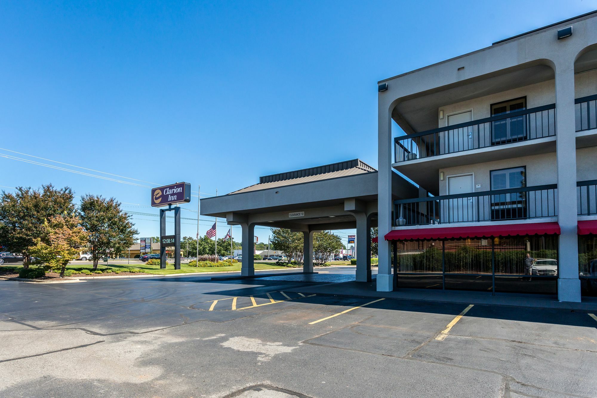 Clarion Pointe Huntsville Research Park Exterior photo